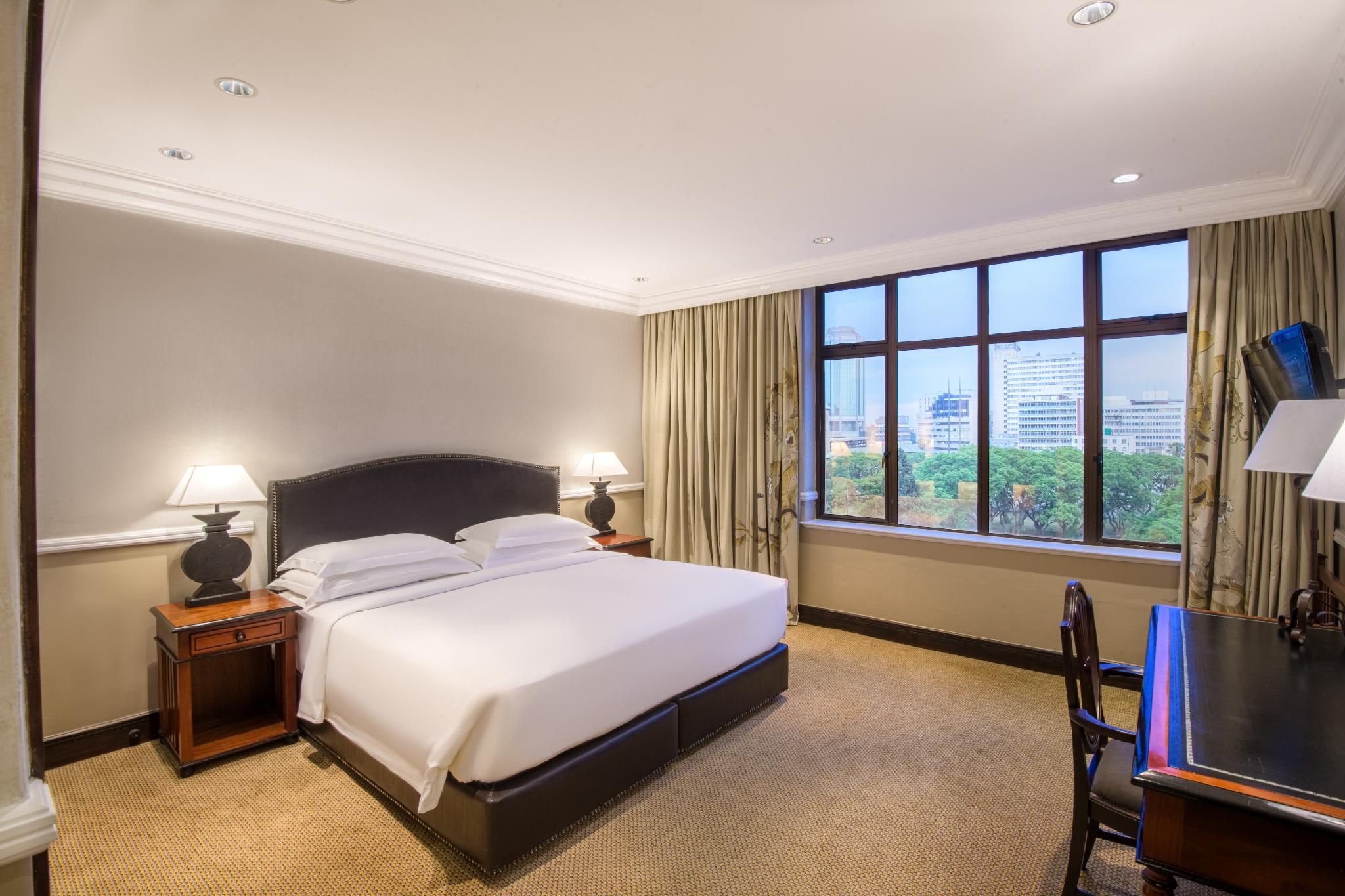 Regency Executive Suite