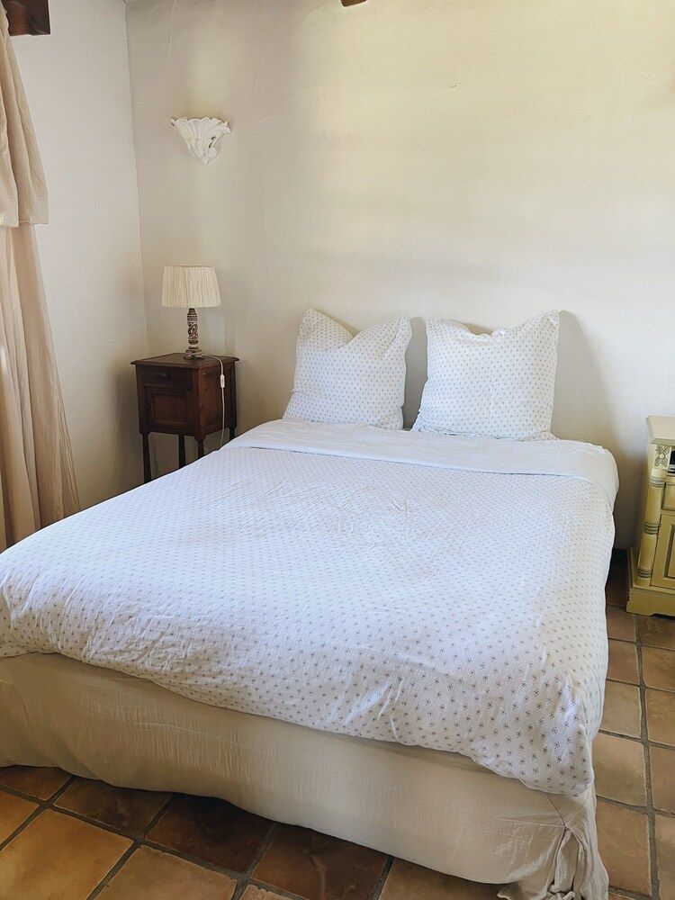 Cottage, Ensuite
