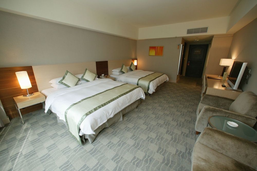 Hoya Hot Springs Resort & Spa Family Room