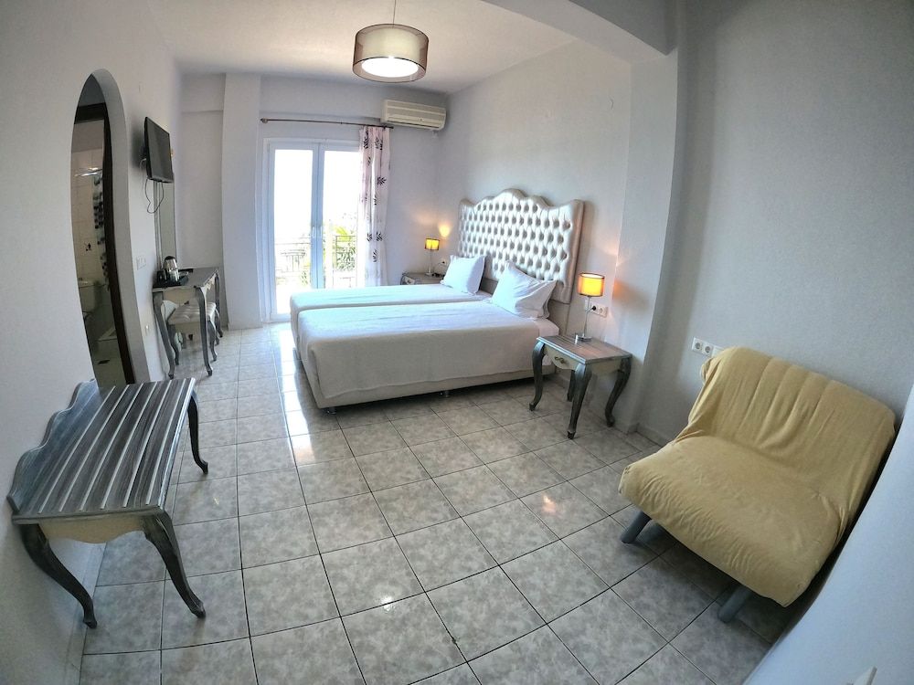Double or Twin Room, Sea View