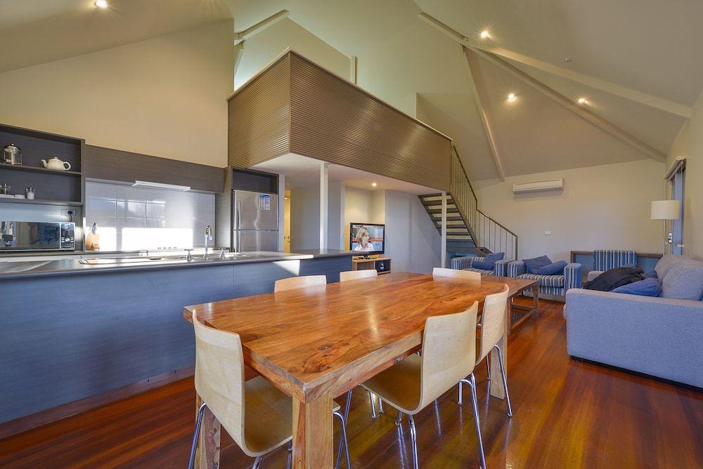 Exmouth Escape Resort Deluxe Villa 5