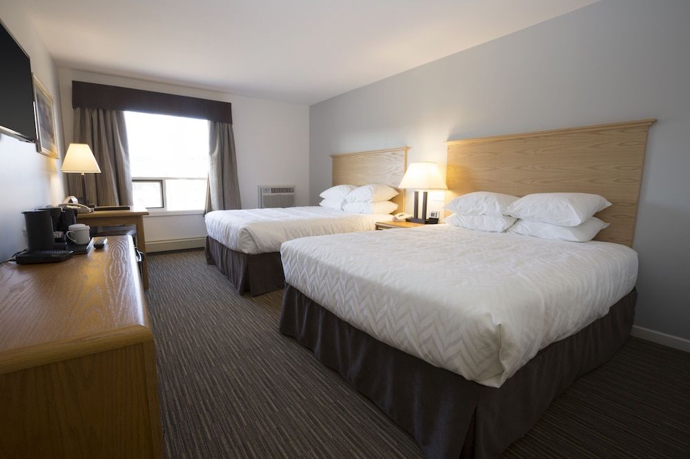 Standard Room, 2 Queen Beds, Non Smoking, Refrigerator