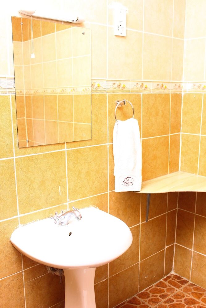 Lake Naivasha Resort Superior Double Room, 1 Queen Bed, Lake View 4