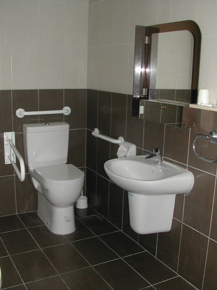 Twin Room, Accessible