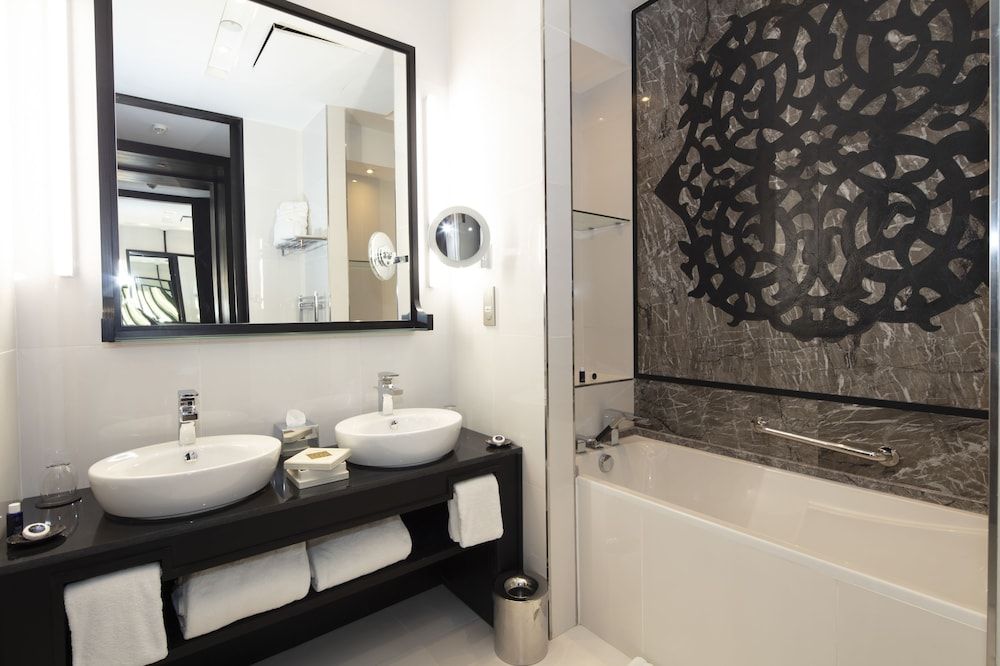 STORY Rabat Premium Room, 1 King Bed 5