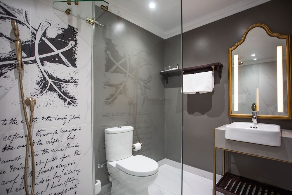 Southern Sun Ridgeway Standard Room 2