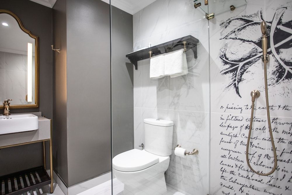 Southern Sun Ridgeway Standard Room 3