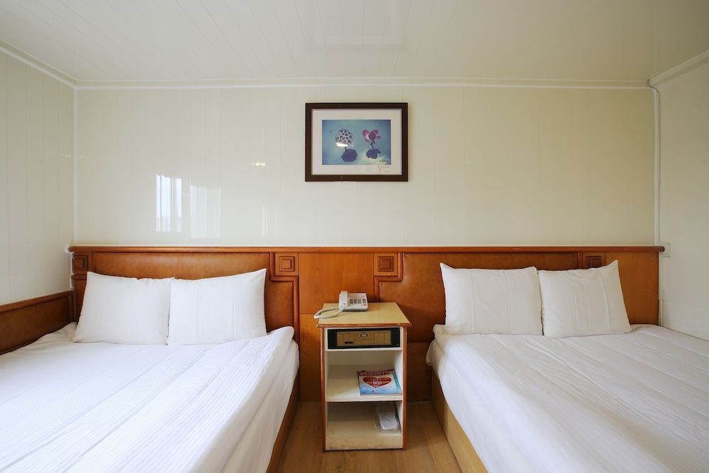 Standard Quadruple Room, 2 Double Beds