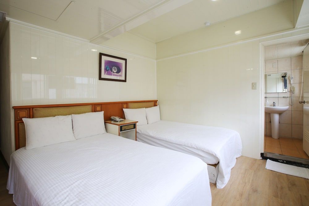 Standard Quadruple Room, 2 Double Beds
