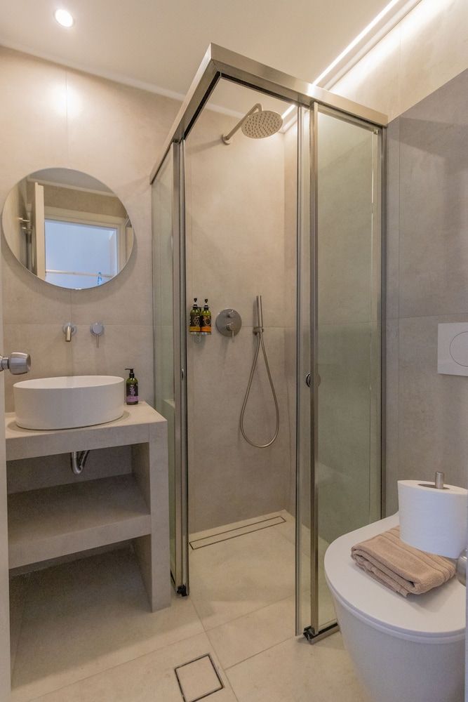 Artina Hotel Double Room, Partial Sea View 4