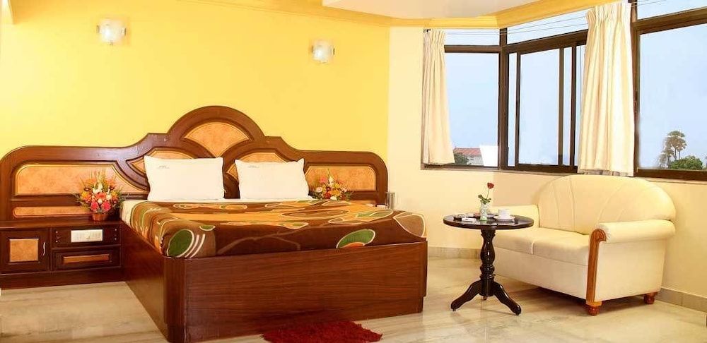 Hotel Sun World Non AC Double bed 4