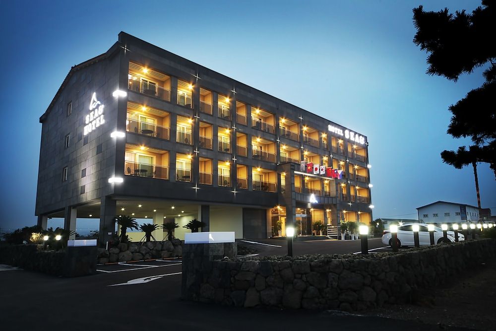 undefined Sea View 6