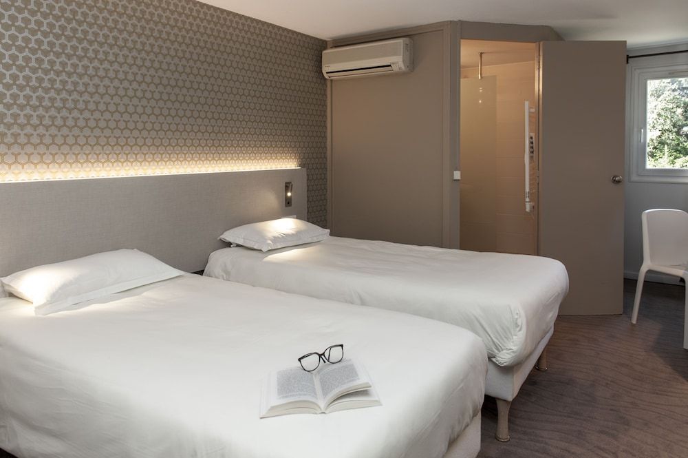 Brit Hotel Avignon Sud Comfort Twin Room