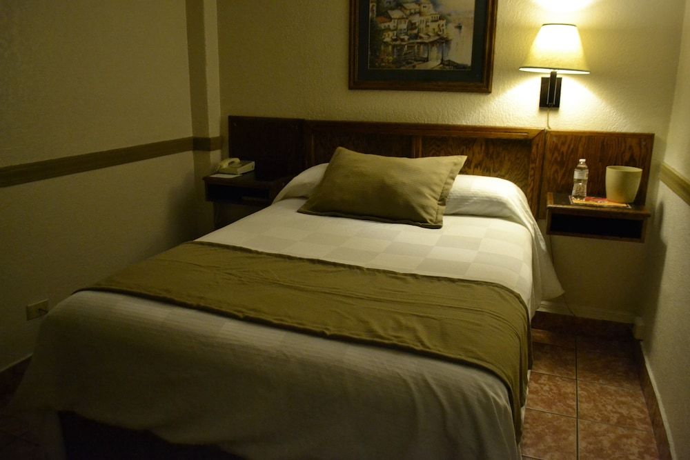 Hotel Santa Fe Standard Room 2