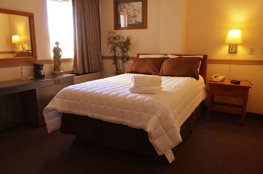 Hotel Santa Fe Standard Room 5