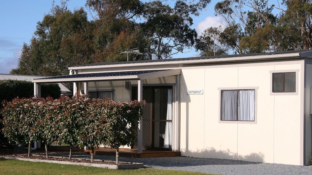 Beauty Point Tourist Park Garden Cottage Double 8