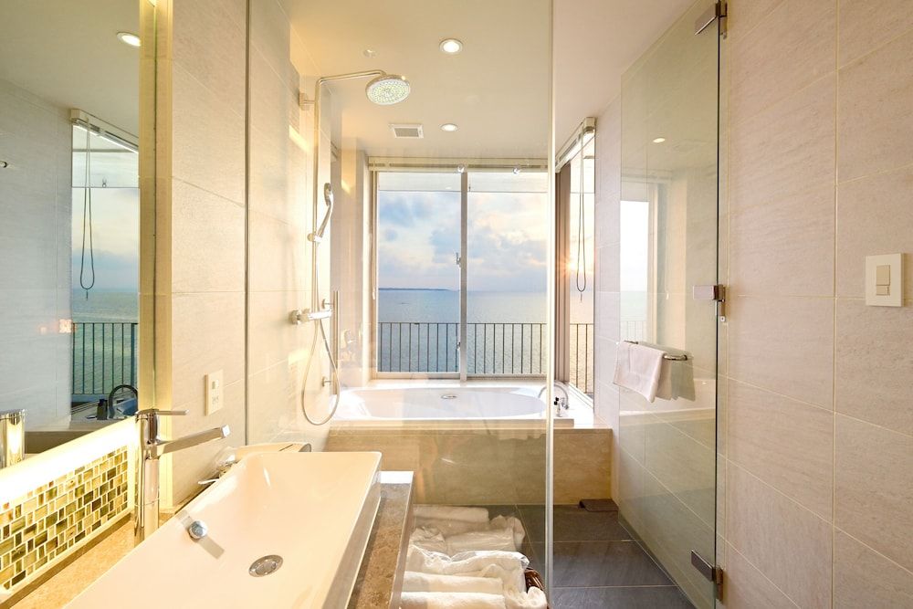 Beach Hotel Sunshine Ishigakijima New Wing “OCEAN GARDEN” KAZE 8
