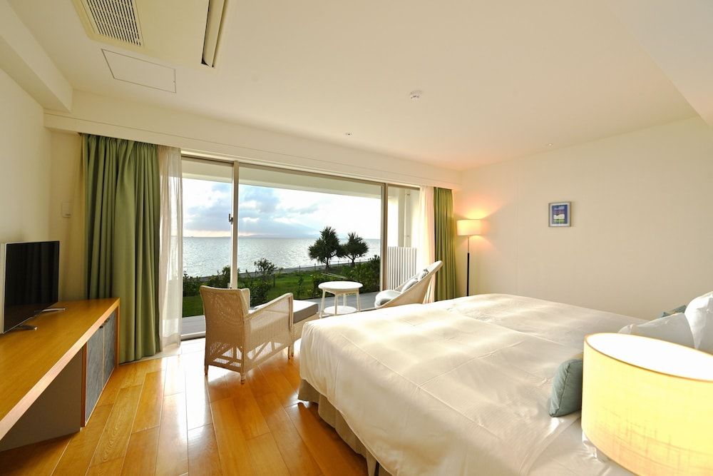 Beach Hotel Sunshine Ishigakijima New Wing “OCEAN GARDEN” Viewbath Comfort 10