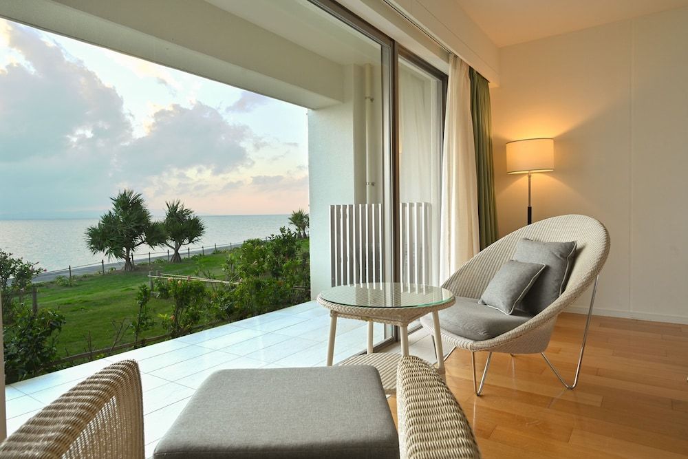 Beach Hotel Sunshine Ishigakijima New Wing “OCEAN GARDEN” Viewbath Comfort 18