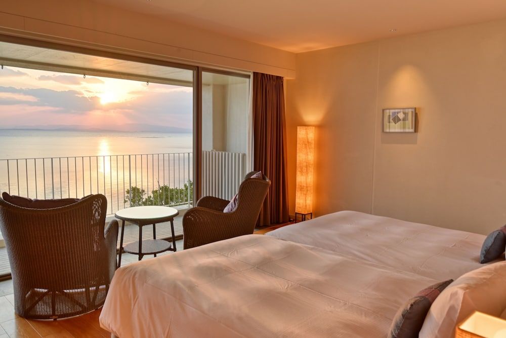 Beach Hotel Sunshine Ishigakijima New Wing “OCEAN GARDEN” Viewbath Comfort 8
