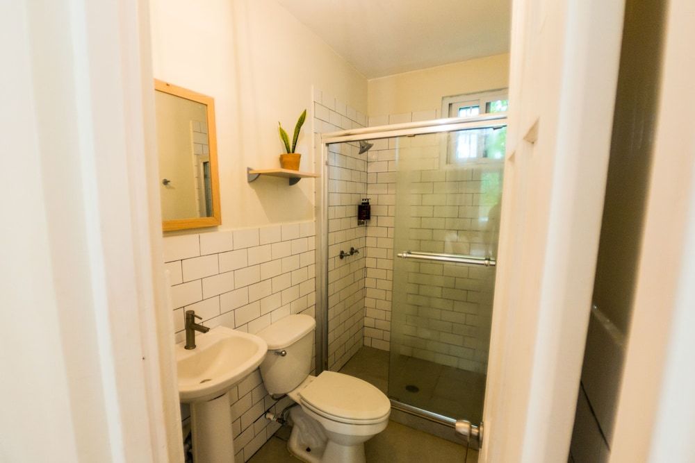 Selina Playa Venao - Hostel Standard Quadruple Room 6