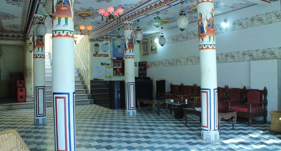lobby