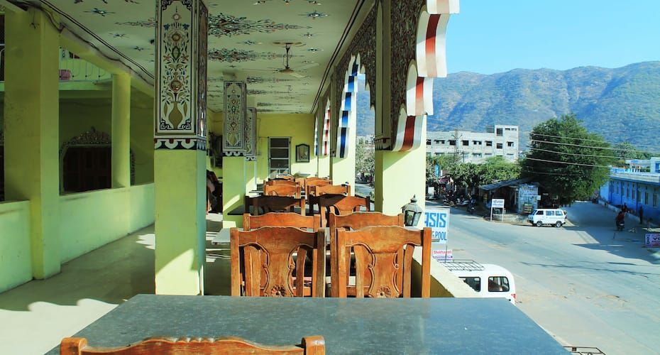 restaurant
