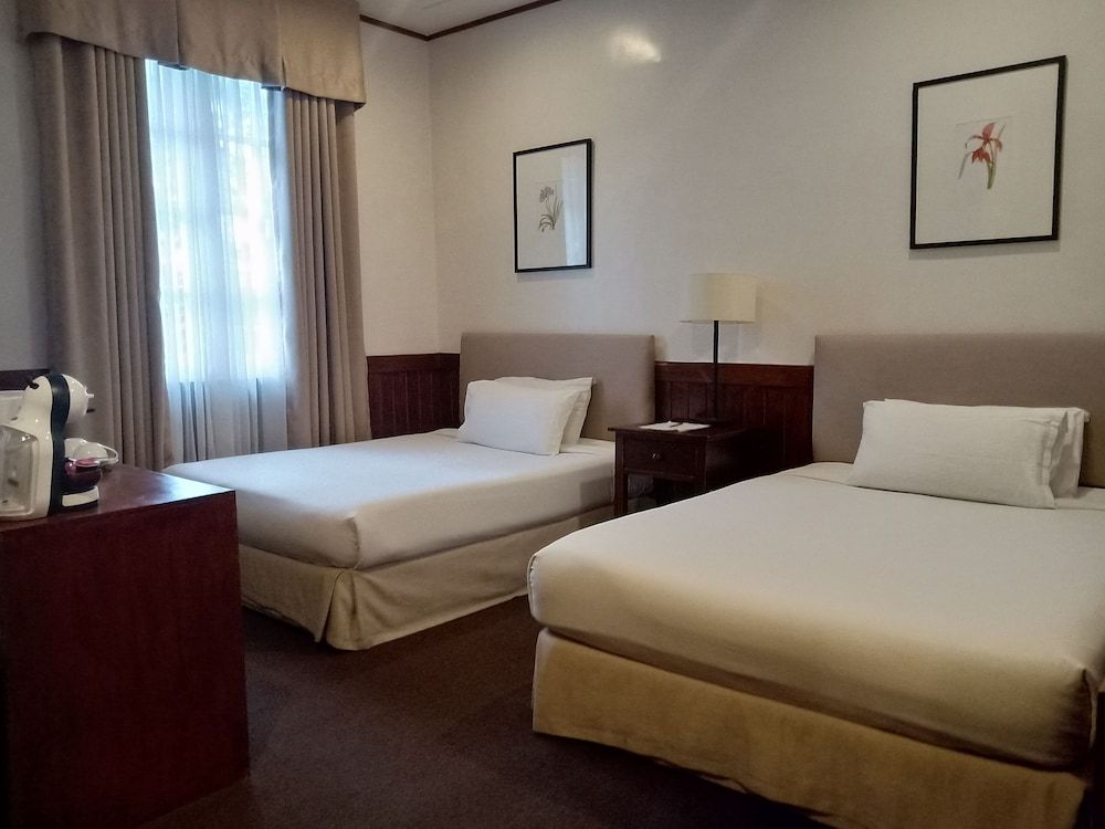 Casa Vallejo Hotel Baguio Family Air conditioning Room 11