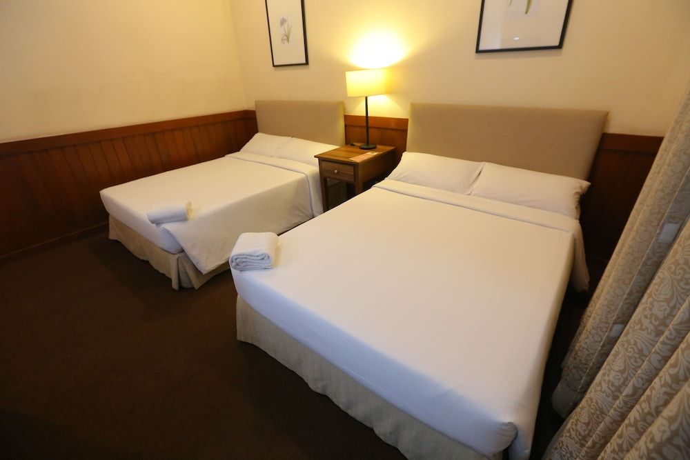 Casa Vallejo Hotel Baguio Family Air conditioning Room 6