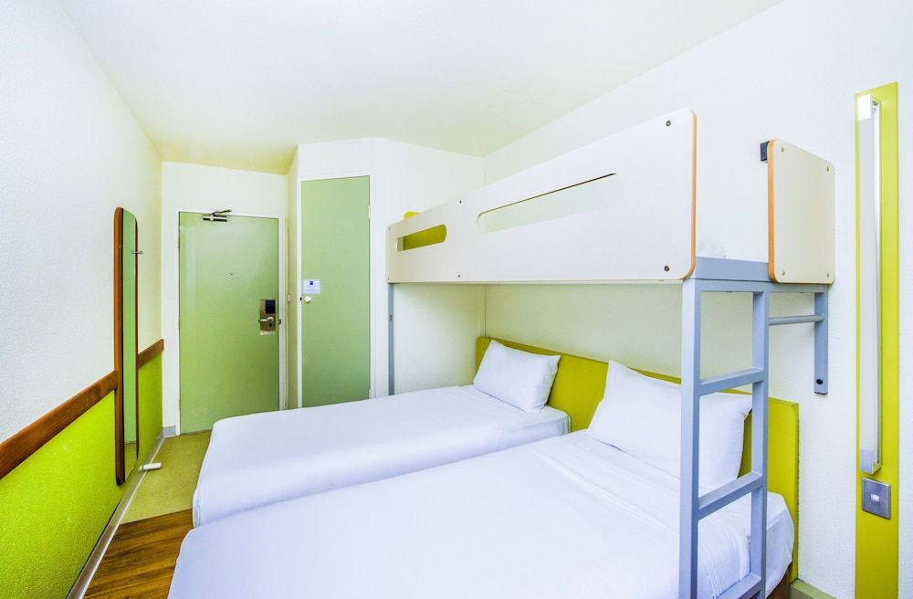 Standard Room, 3 Twin Beds