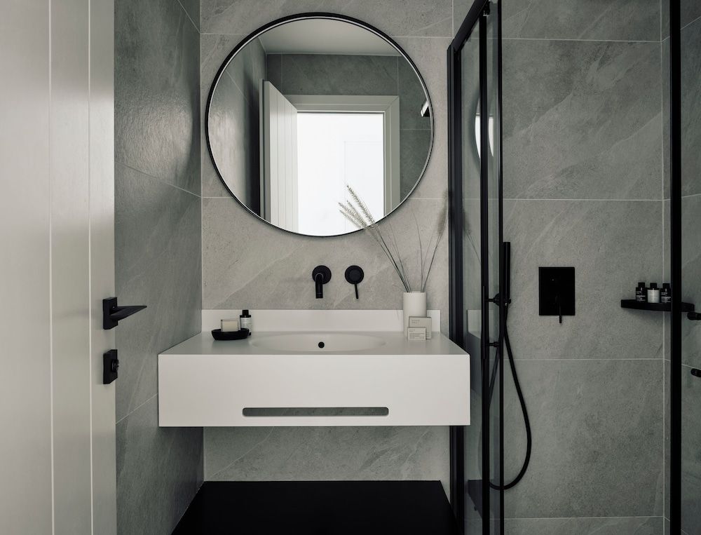 Acteon Hotel Triple Room, Sea View 6