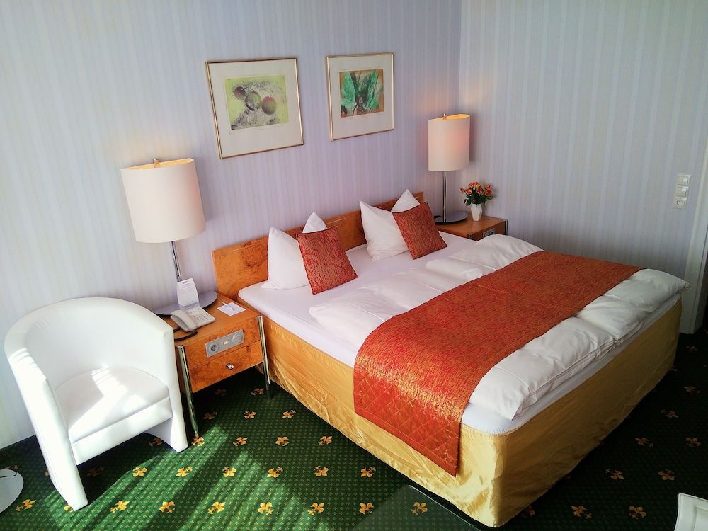 Alexa Hotel Double Room 2