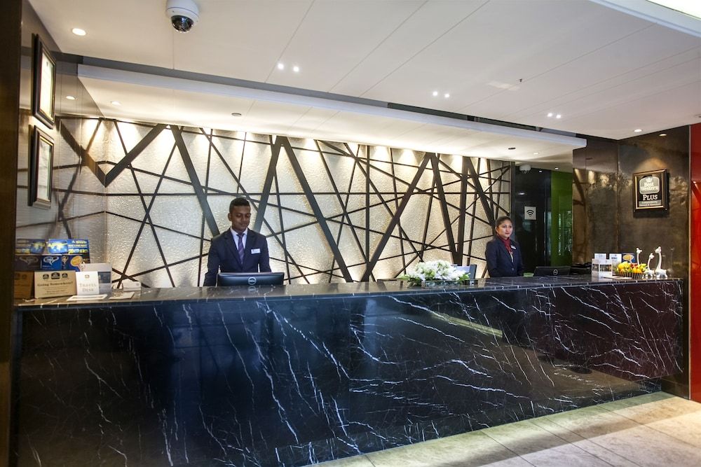 Best Western Plus Maple Leaf