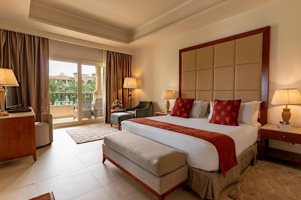 Baron Palace Sahl Hasheesh