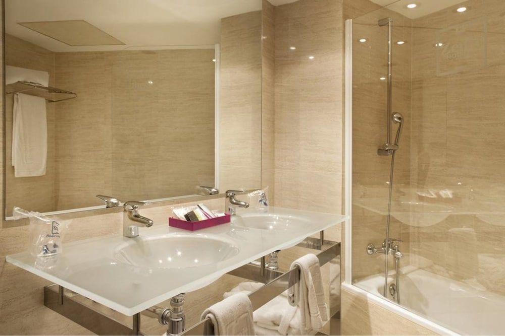 Hotel Zenit Lleida Habitación Romántica 3