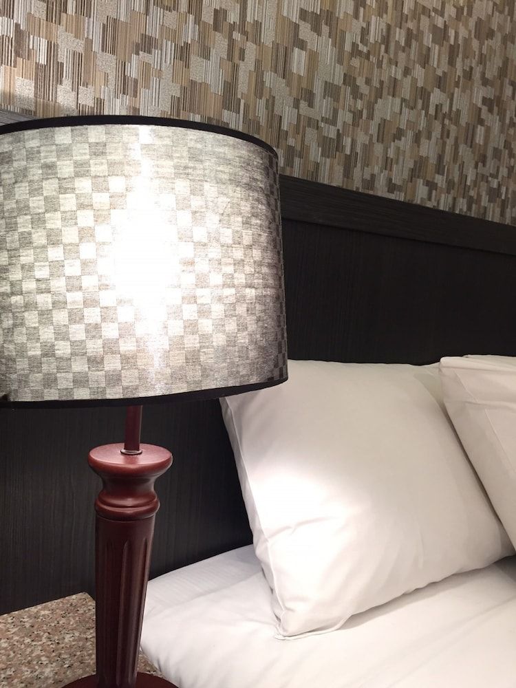 King Town Hotel Economy Double Room 2