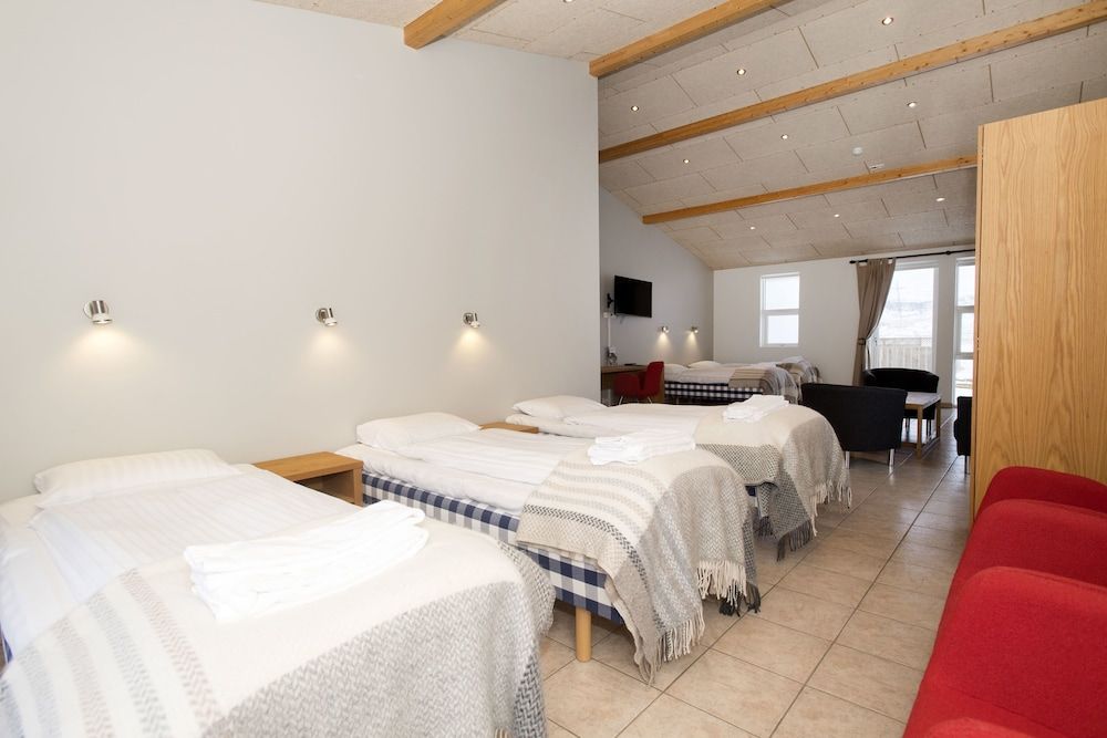 Hotel Eldhestar Family Room with Hot Tub Access 3