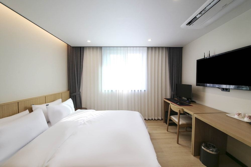 Benikea Cheonan Tourist hotel Standard Double Room 7