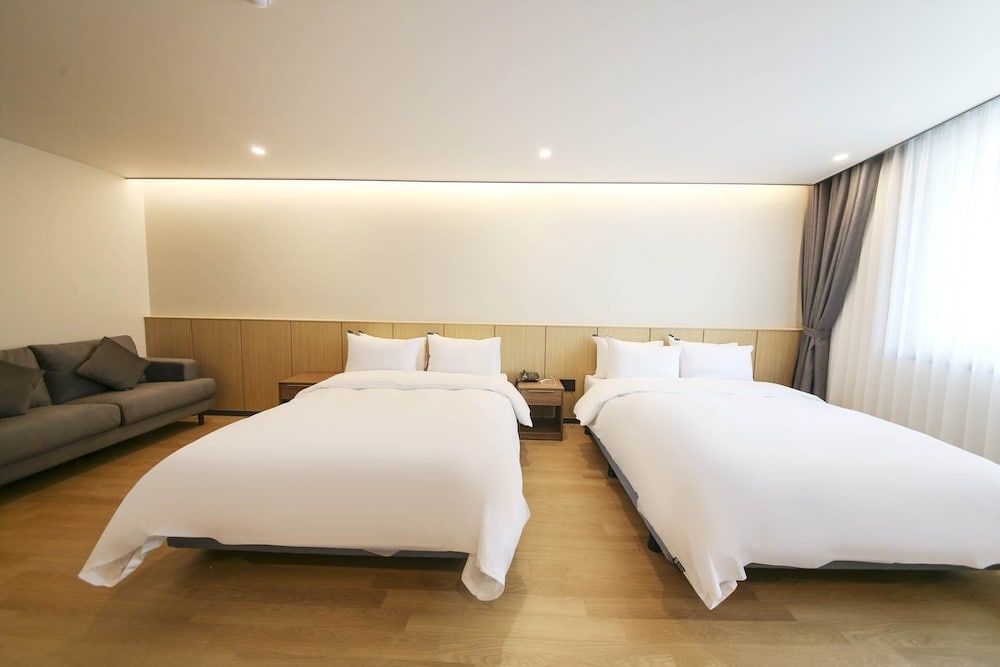 Benikea Cheonan Tourist hotel Premier Room