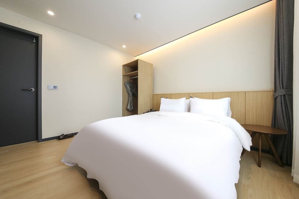 Benikea Cheonan Tourist hotel Standard Double Room 13