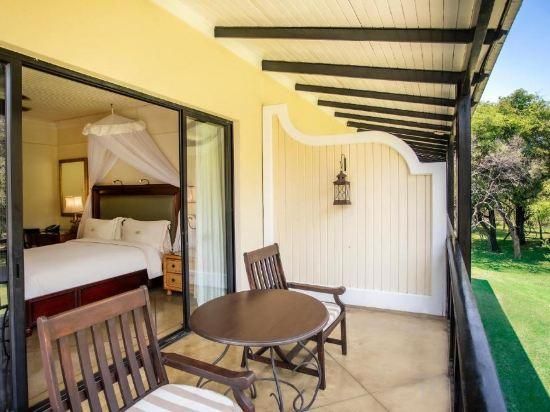 Premier Garden Balcony Room