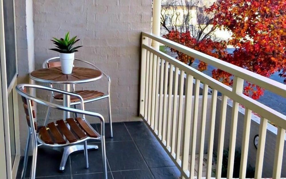 Best Western Plus Goulburn Standard Apartment, Multiple Beds, Non Smoking, Kitchen (1st Floor;with Single Sofabed) 4