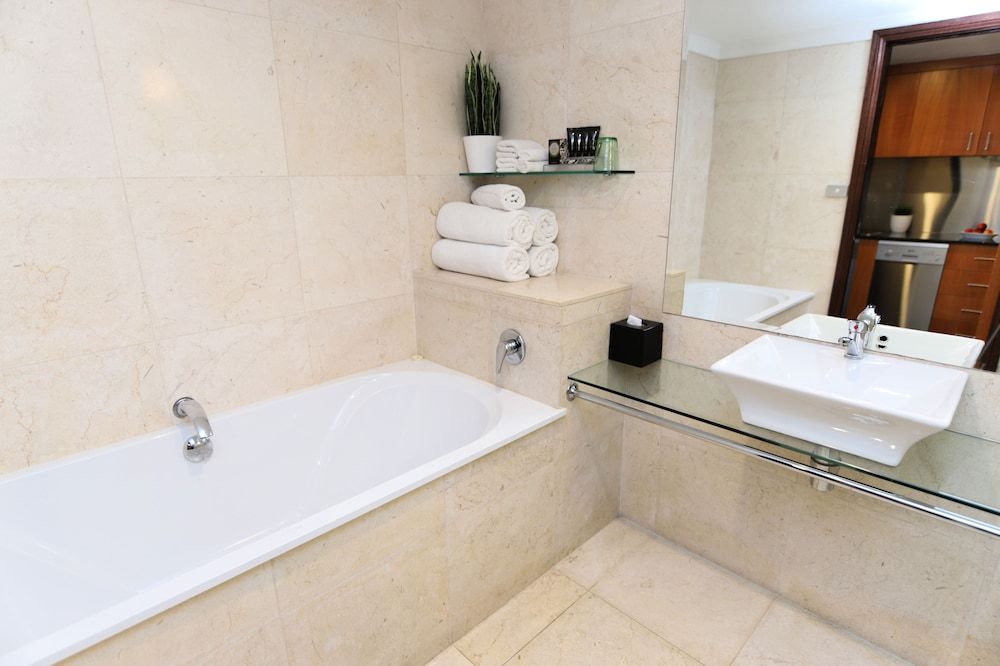 Best Western Plus Goulburn Standard Apartment, Multiple Beds, Non Smoking, Kitchen (1st Floor;with Single Sofabed) 6