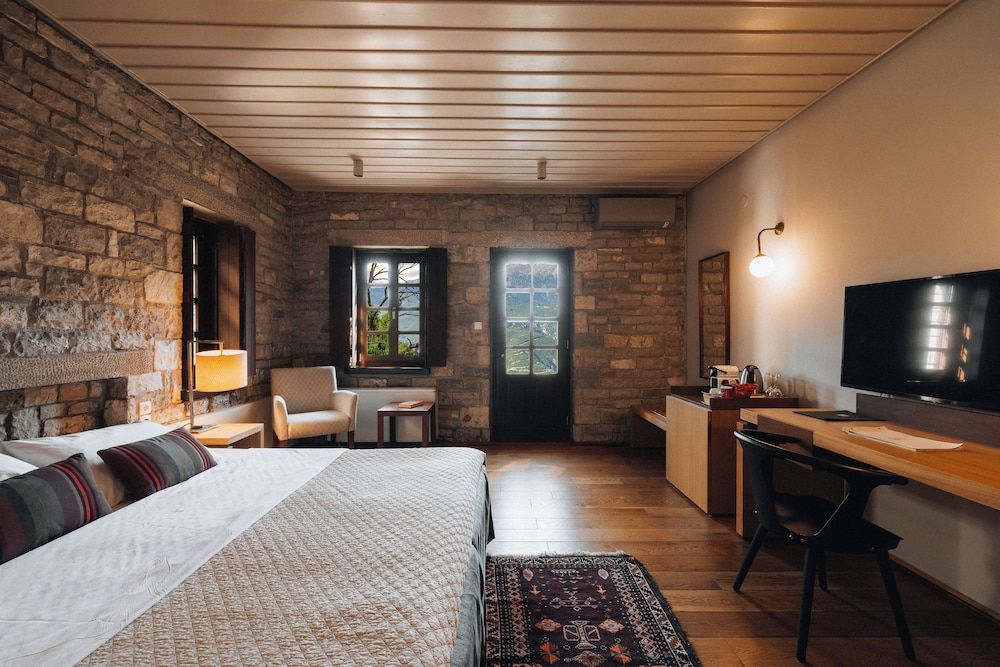 Aristi Mountain Resort and Villas Standard Double Room (Special Offer) 4