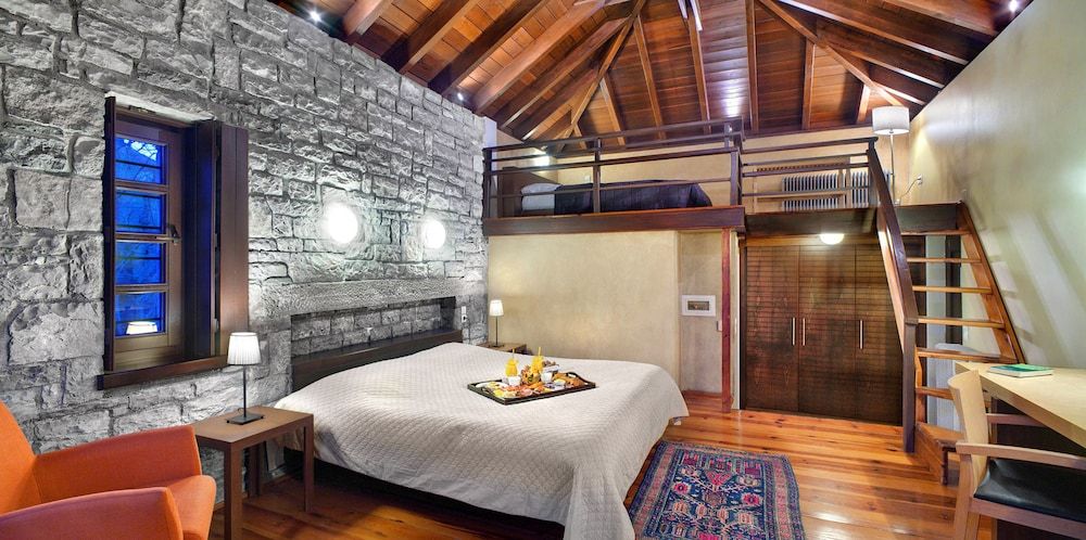 Aristi Mountain Resort and Villas Family Suite, Mountain View 2