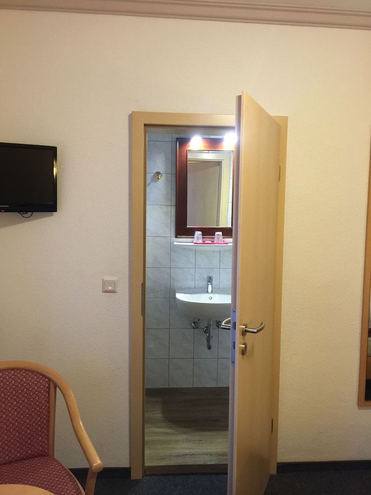 Hotel am Kurpark Standard Double Room 16