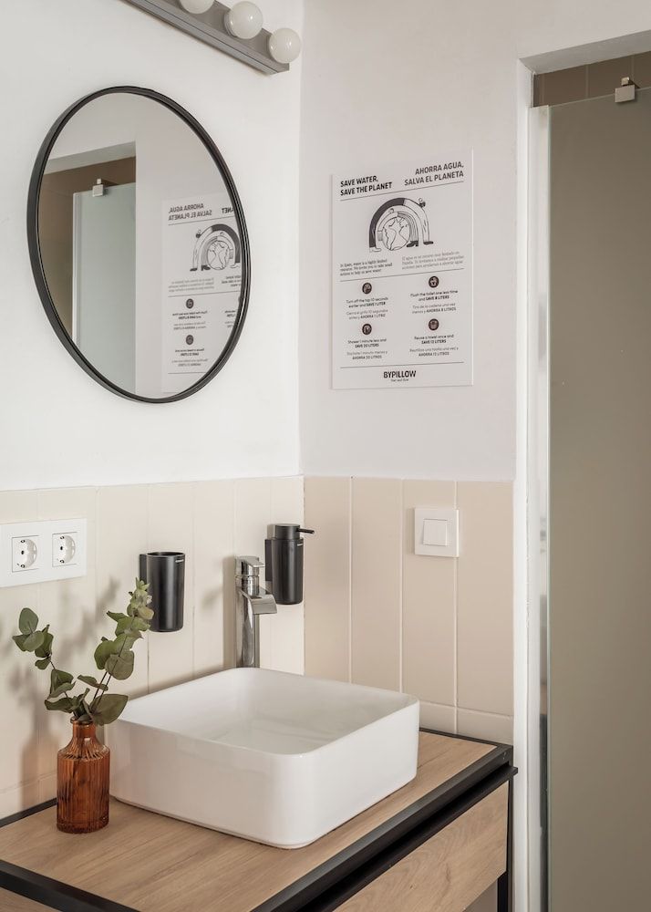 BYPILLOW Erba Standard Double Room Single Use 4