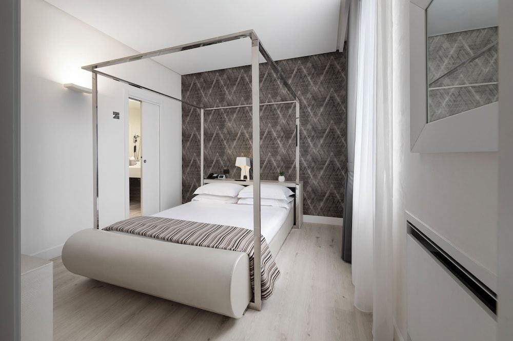 Superior Suite, Hot Tub (Spa access)