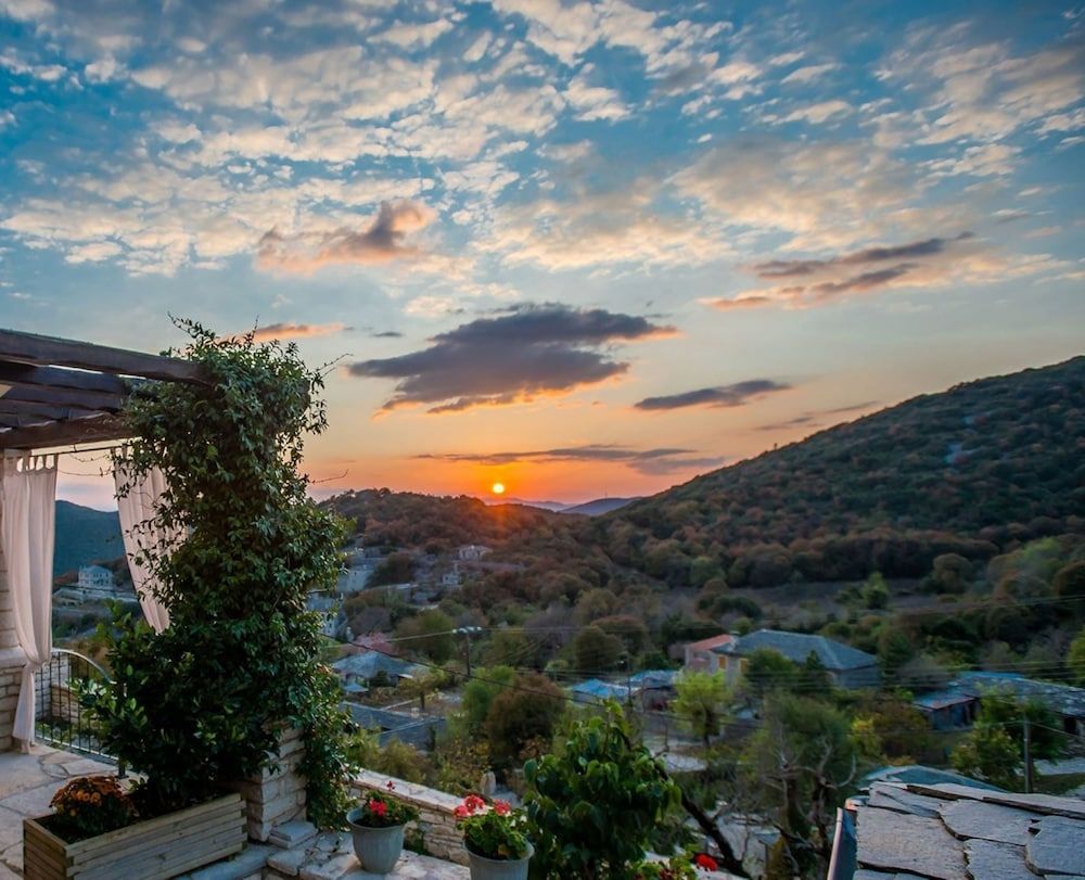 Pirrion Wellness Hotel Premier Suite, Fireplace, Mountain View (Love) 5