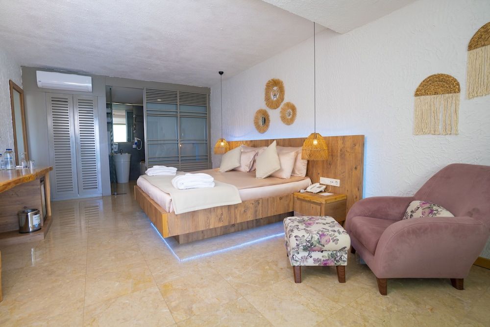 Romantic Room, Private Pool